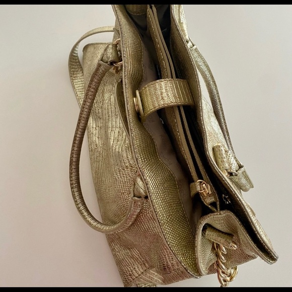 Michael Kors Gold purse - Picture 3 of 6